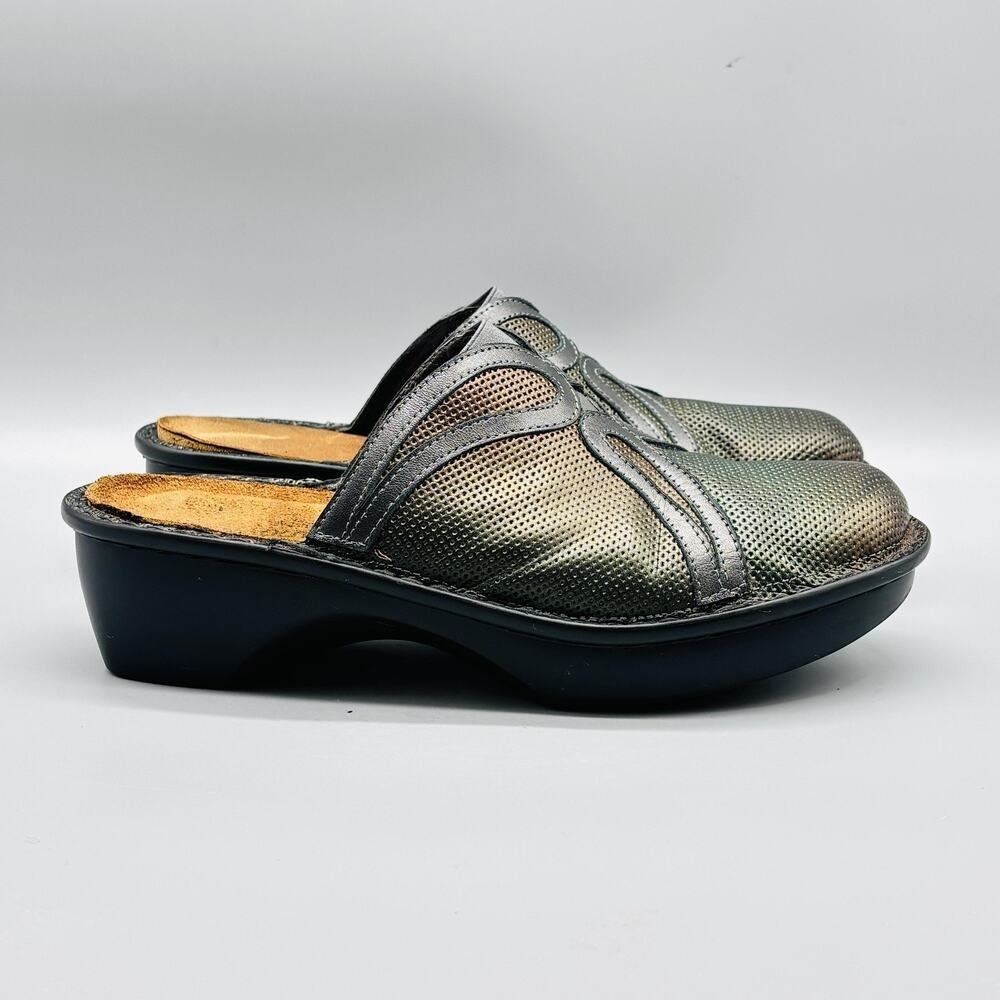 Naot Shoes Womens 8 Green Metallic Black Leather Clogs Mules Slip On Wedge